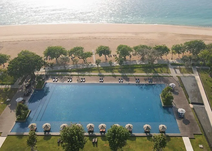 Отель Bali 5*